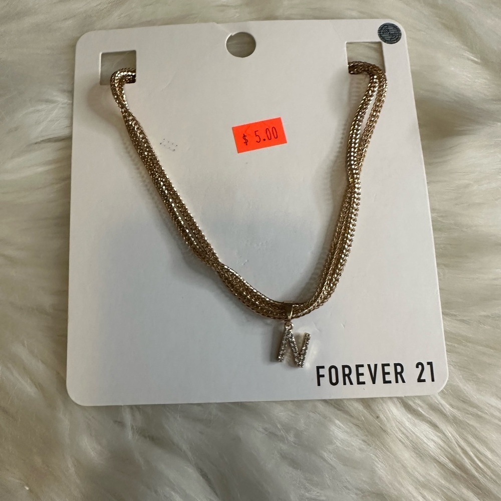 🩷5/$10 Forever 21 Gold Initial N Necklace